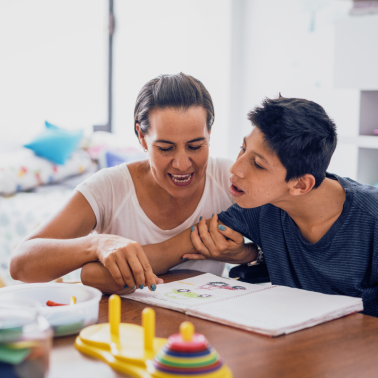 CUIDADO DE PERSONAS EN DOMICILIO U HOSPITAL