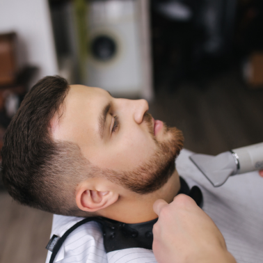 PELUQUERÍA A DOMICILIO (LAVAR Y PEINAR)