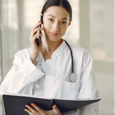 CONSULTAS MÉDICAS TELEFÓNICAS